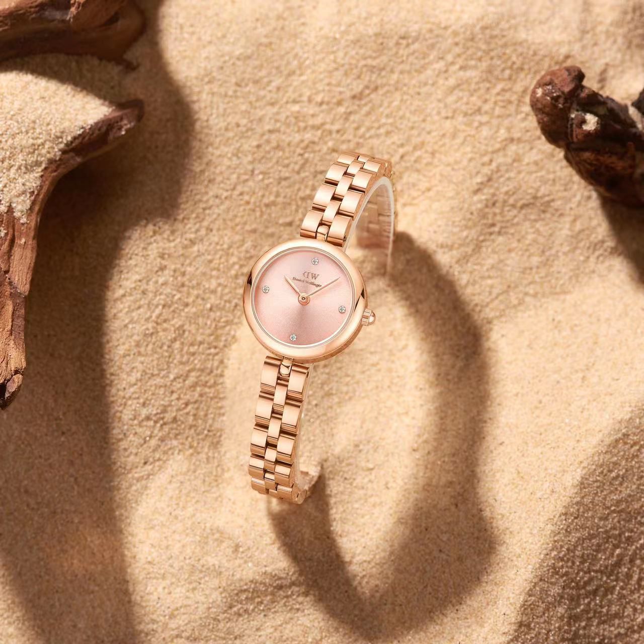 Daniel Wellington Elan Lumine Rose Gold Dress Watch – Luxevion